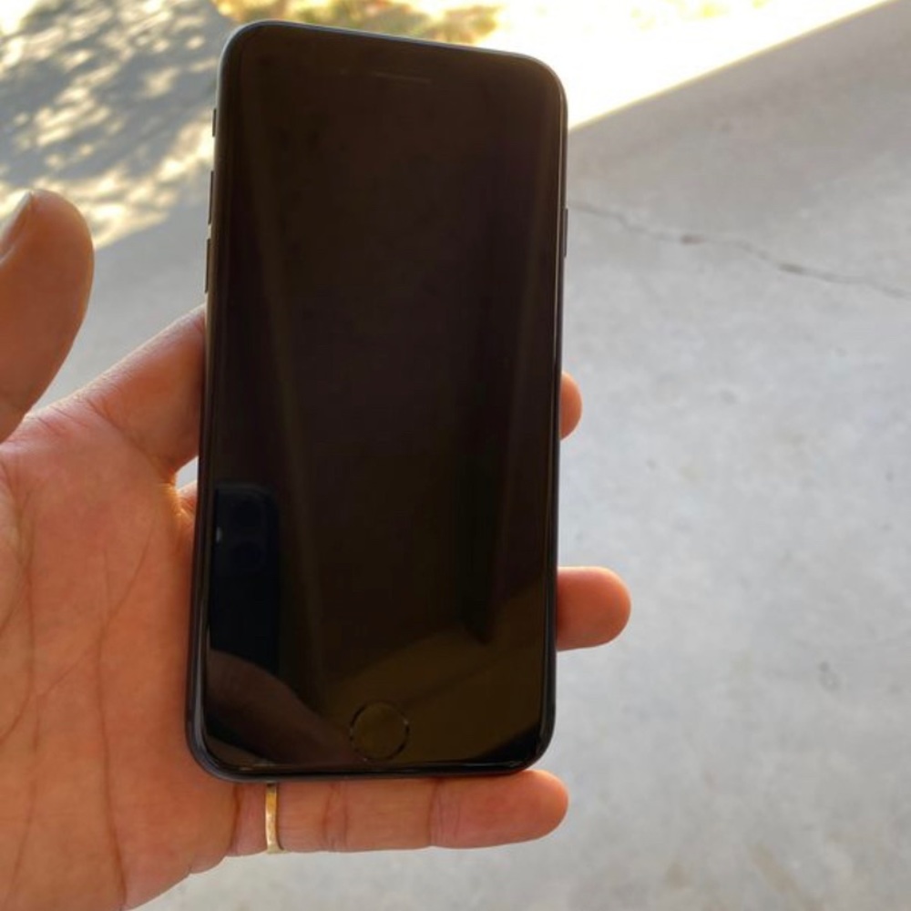 iPhone 8 64Gb